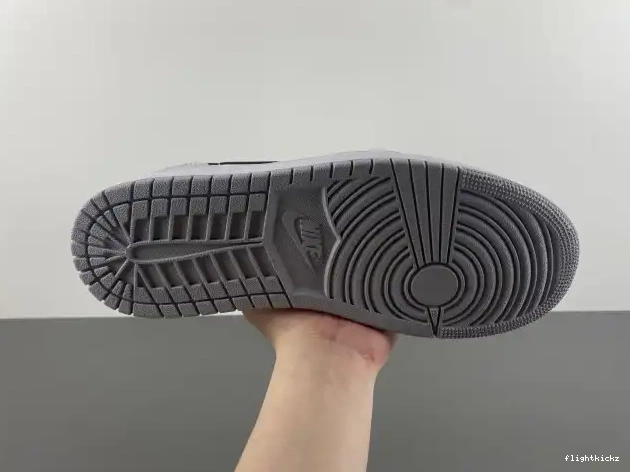 1 Low Air Barons OG Jordan CZ0790-110 0617